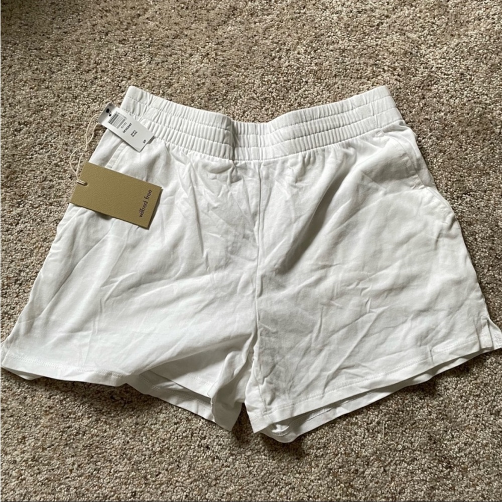 Aritzia Weekend Short